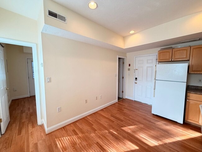 289 Merrimack St Unit 4