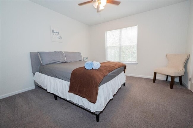 Photo - 362 Oak Harbor Trail