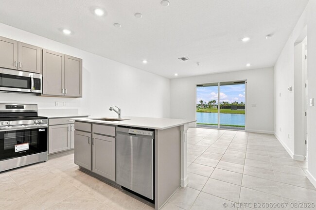 Photo - 3580 Spanish Cedar Pl