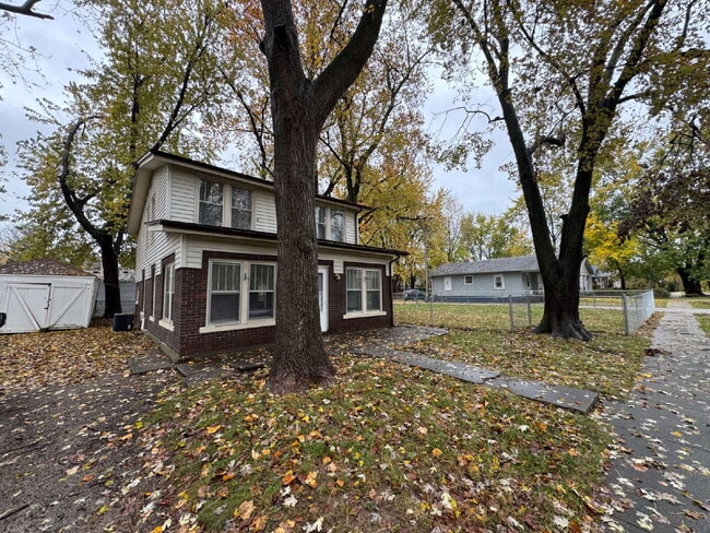 Photo - 2508 S 14th St