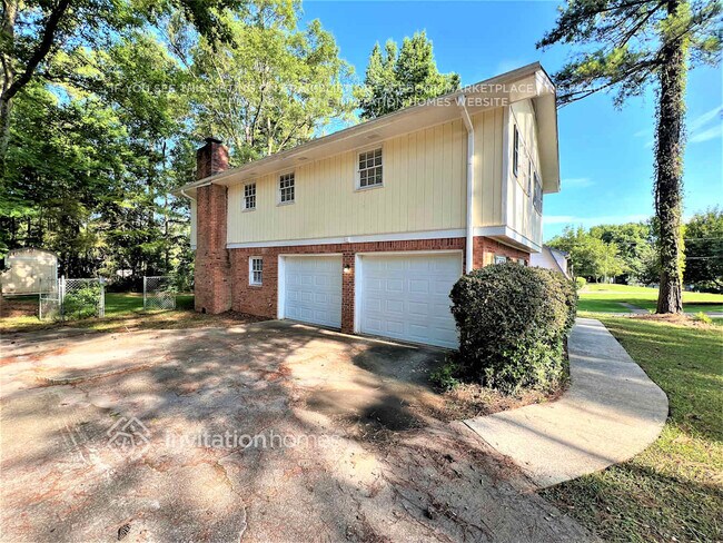 Photo - 3993 Sugar Valley Dr SE