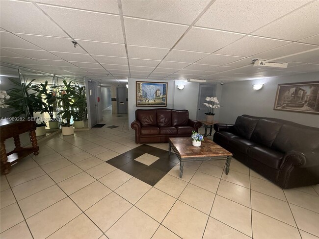 Photo - 201 180th Dr Unit 112