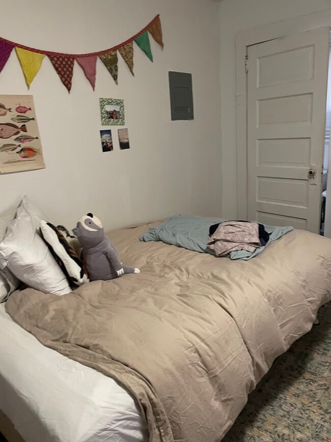 Photo - 504 Thurston Ave