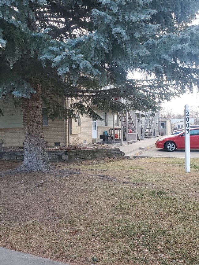 Photo - Very Cute 2 Bedroom 1 Bath Condo in Longmo...