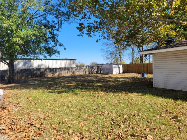 Photo - 704 Strozier Ln