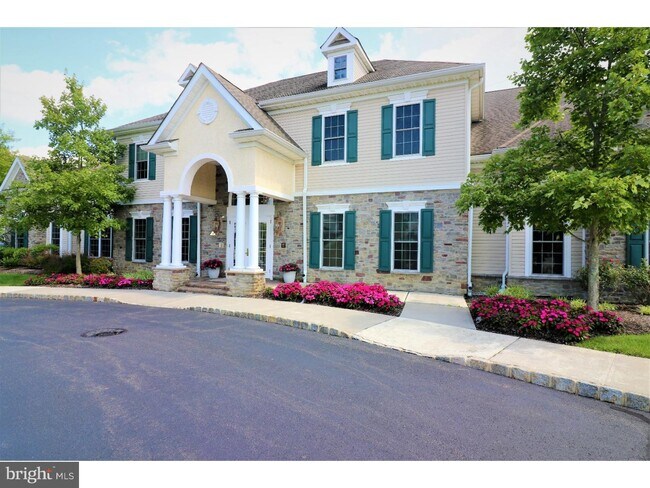 Photo - 100 Middlesex Blvd Unit 304