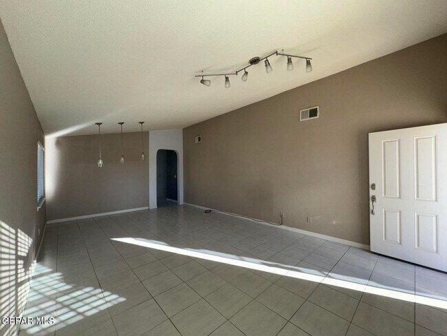 Photo - 3980 Tierra Oso Pl