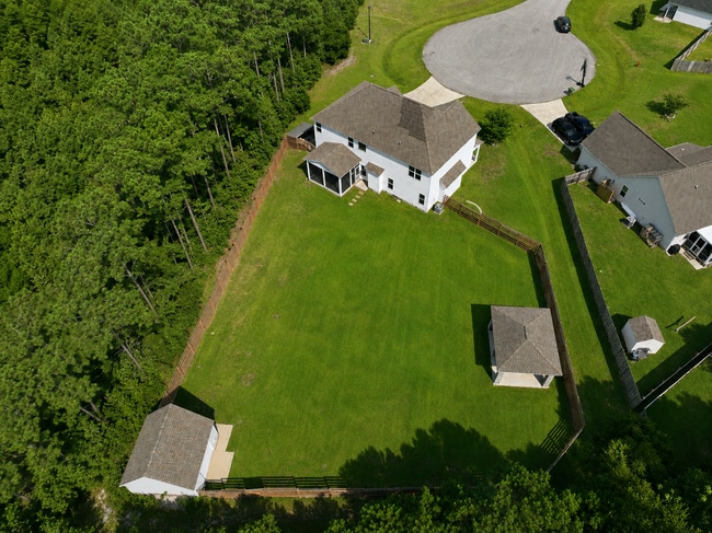 Photo - 208 Misty Cove Ct