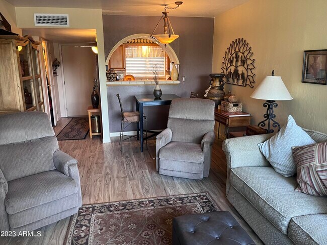 4600 N 68th St Unit 356