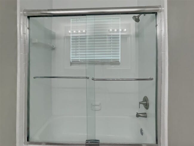 Building Photo - 15 S Drifting Leaf Ct