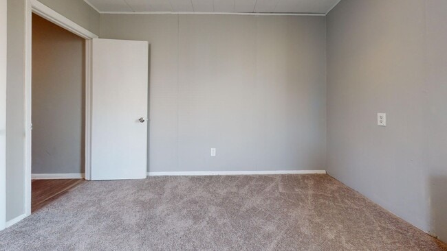 Photo - 3950 Dungan St Unidad 2