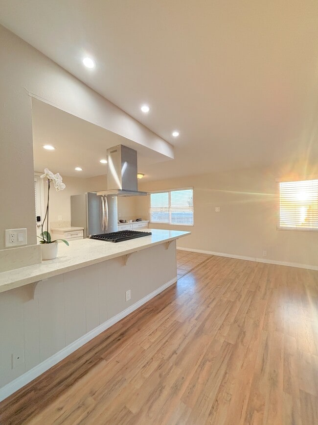 Photo - 31632 Coast Hwy Unidad A