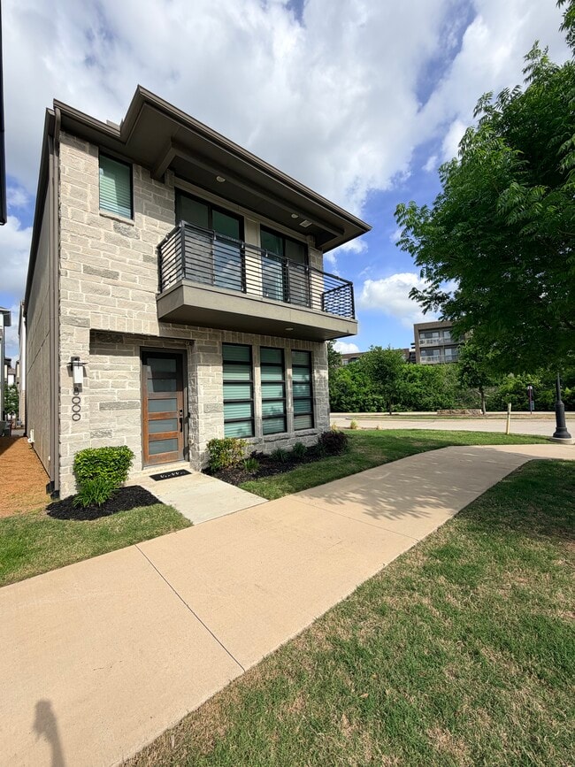 Corner Lot - 8000 Ingram Dr