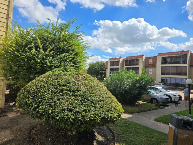 Photo - 10110 Forum W Dr Unit 228