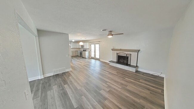 Photo - 13 NW 58th St