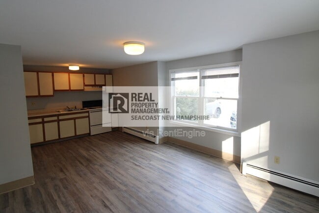 Photo - 17 Ellison Dr Unit 7