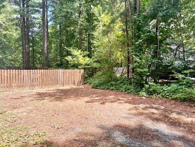 Photo - 939 Jefferson Dr