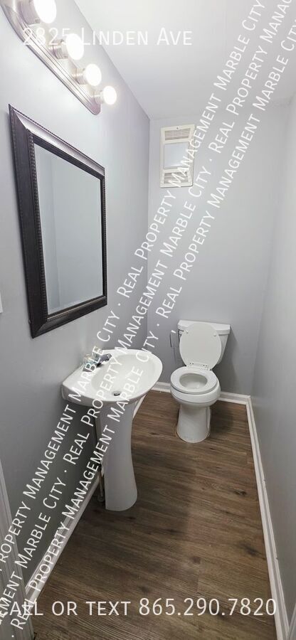 Photo - 2825 Linden Ave