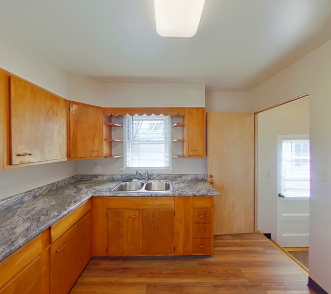 404 8th Ave SE Unidad 1
