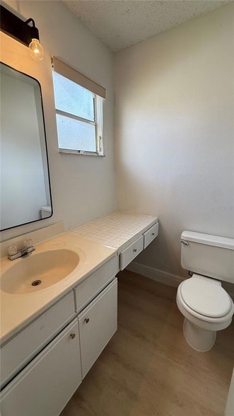 Photo - 2342 Huntington Green Ct Unit 2