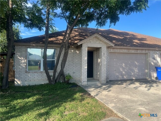 Photo - 236 Alves Ln