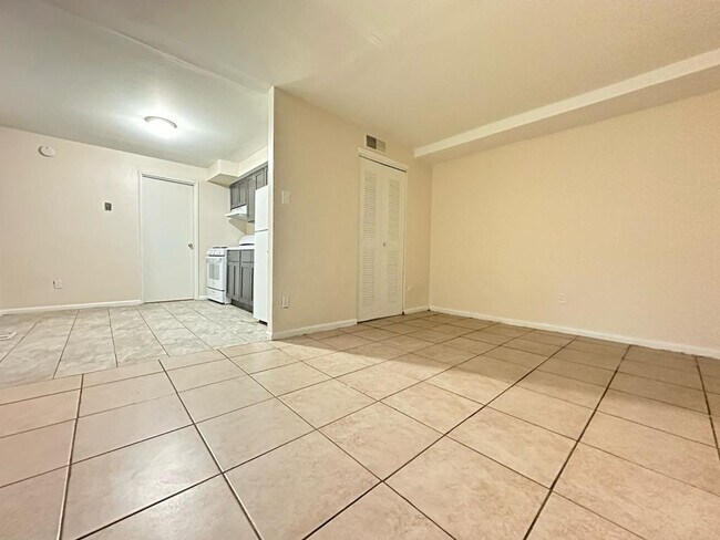 Photo - Penn Manor Apartments