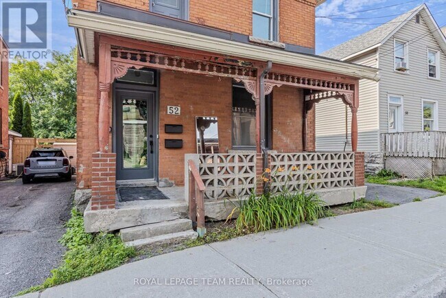 Photo - 52 Lees Ave Unit 2