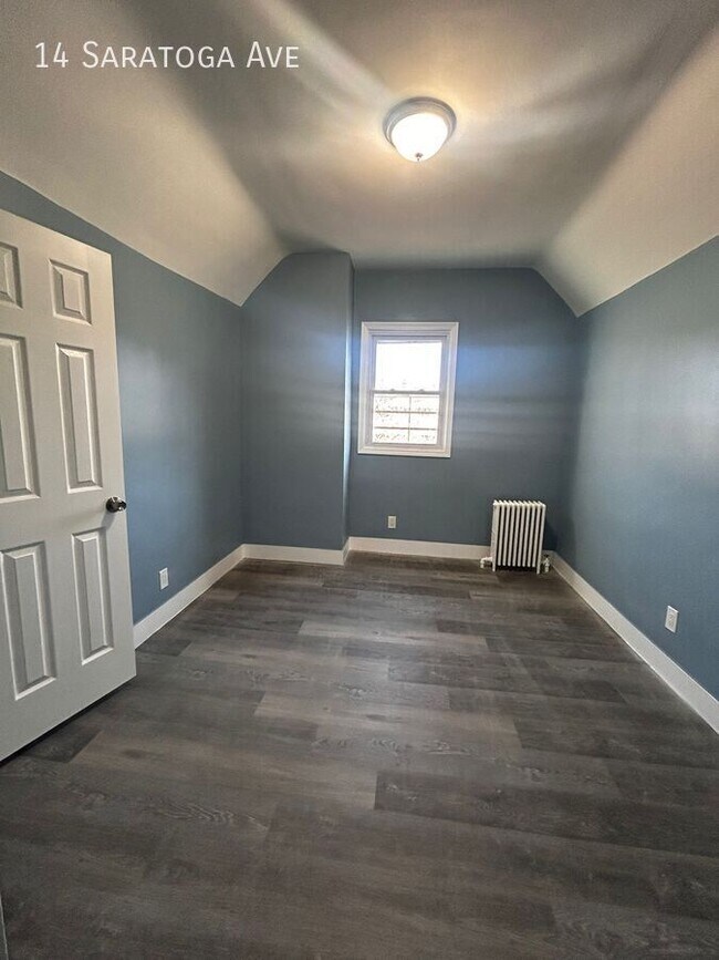 Photo - 14 Saratoga Ave