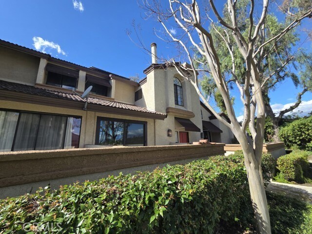 Photo - 9 Rock Cliff Pl