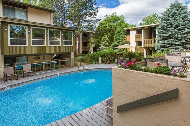 Gardens at Hidden Creek Apartments