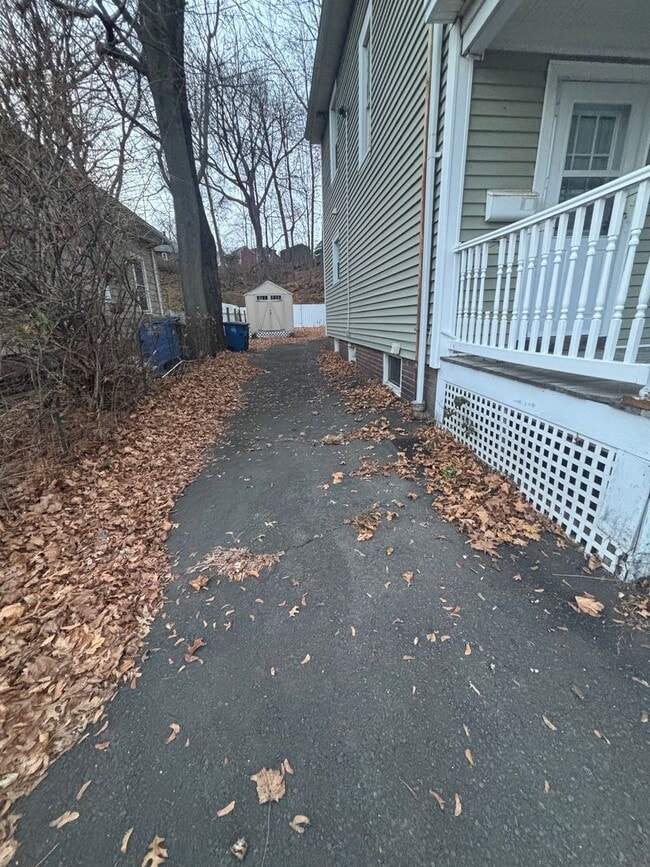 Photo - 318 Front St Unidad one