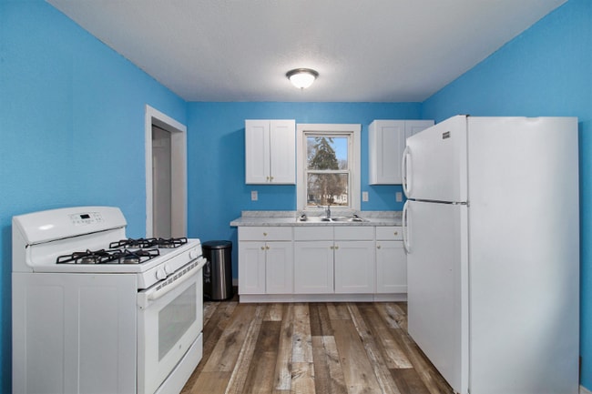 Photo - 709 Steward Ave Unidad Apt 4