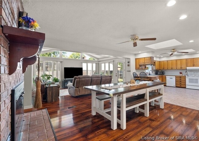 Photo - 917 Brentwood Ct