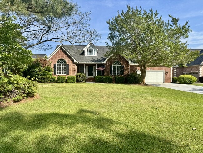 Building Photo - 513 Alexis Dr