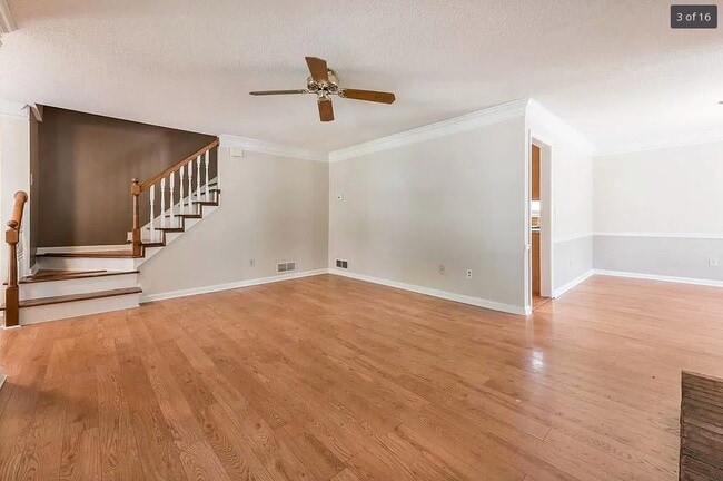 Photo - 1623 Cumberland Club Rd SW