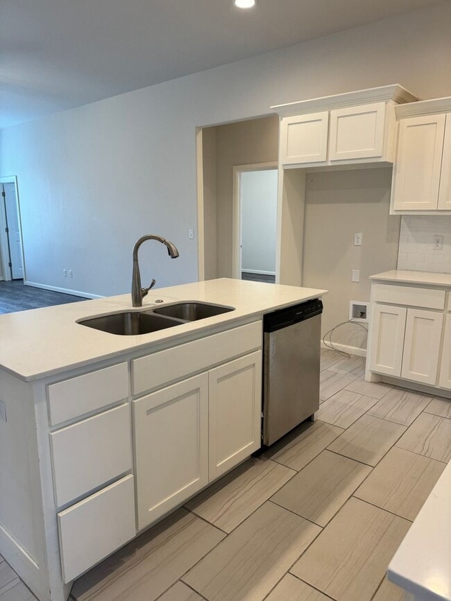 Photo - 3 Bed 2 bath with an office in The Enclave