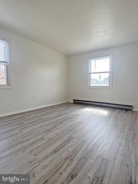 Photo - 2041 N Susquehanna Trail Apartamento Unidad F