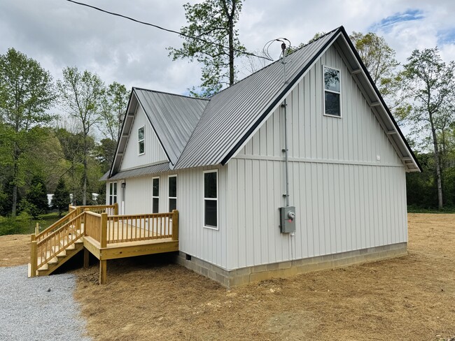 Photo - 221 Sheffield Dr