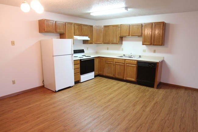 Winterland Apartments - Winterland Apartments
