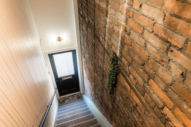 Photo - 318 W State St Unidad 318