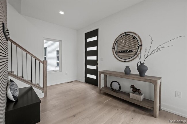 Photo - 125 N Washington Ave