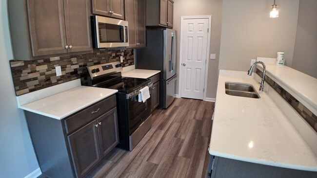 Photo - 4349 Motivation Path