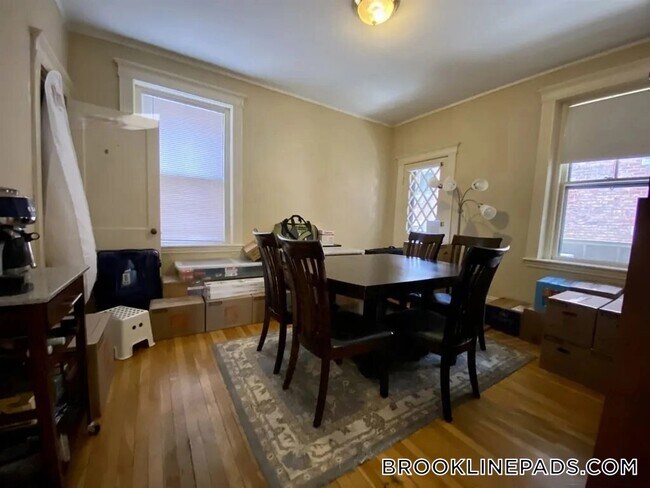 Photo - 73 Longwood Ave Unidad 1F