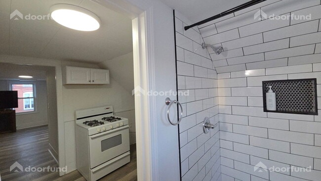 Building Photo - 50 Summer St