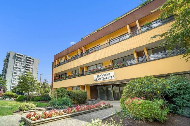 Skyview Apartments