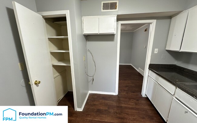 Photo - 3803 Hyacinth Dr