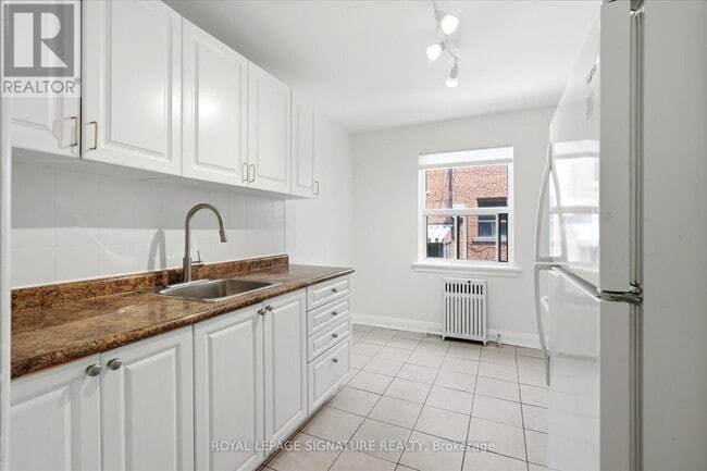 Photo - 1000 O'Connor Dr Unit 201