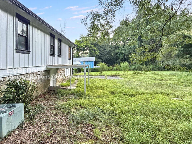 Photo - 1026 Lynhurst Dr SW