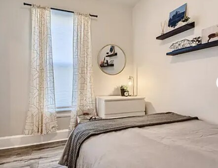 Photo - 212 E Maple Ave