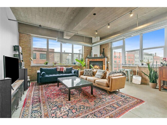 Building Photo - 901 N 3rd St Unit 408